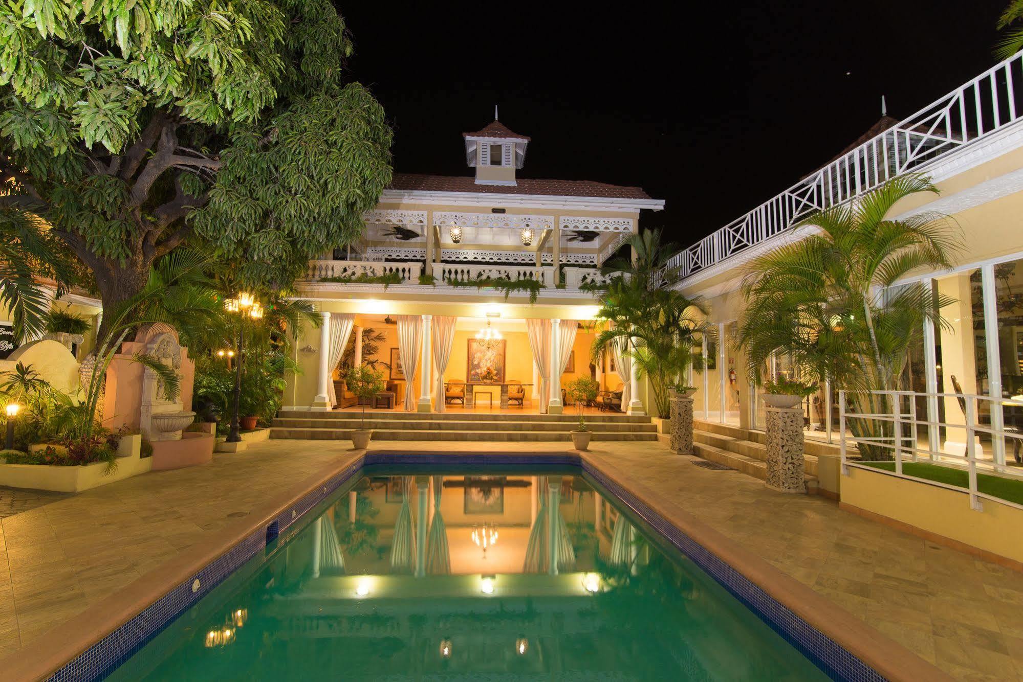 Eden Gardens Wellness Resort & Spa Κίνγκστον Εξωτερικό φωτογραφία